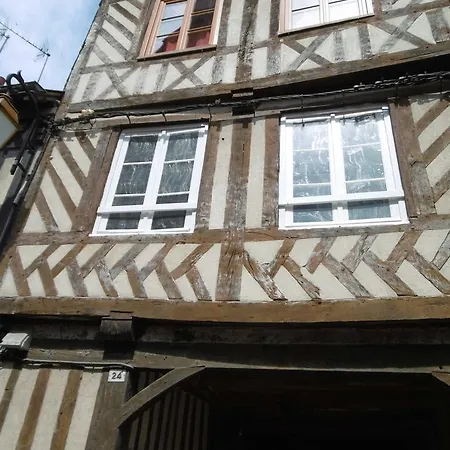 Le Clocher Sainte Catherine דירה הונפלר