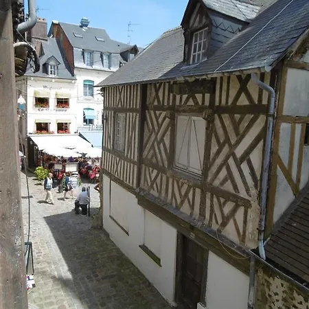 Le Clocher Sainte Catherine Apartament